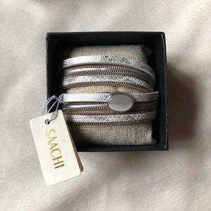 SAACHI New York double-wrap leather bracelet!😍😍